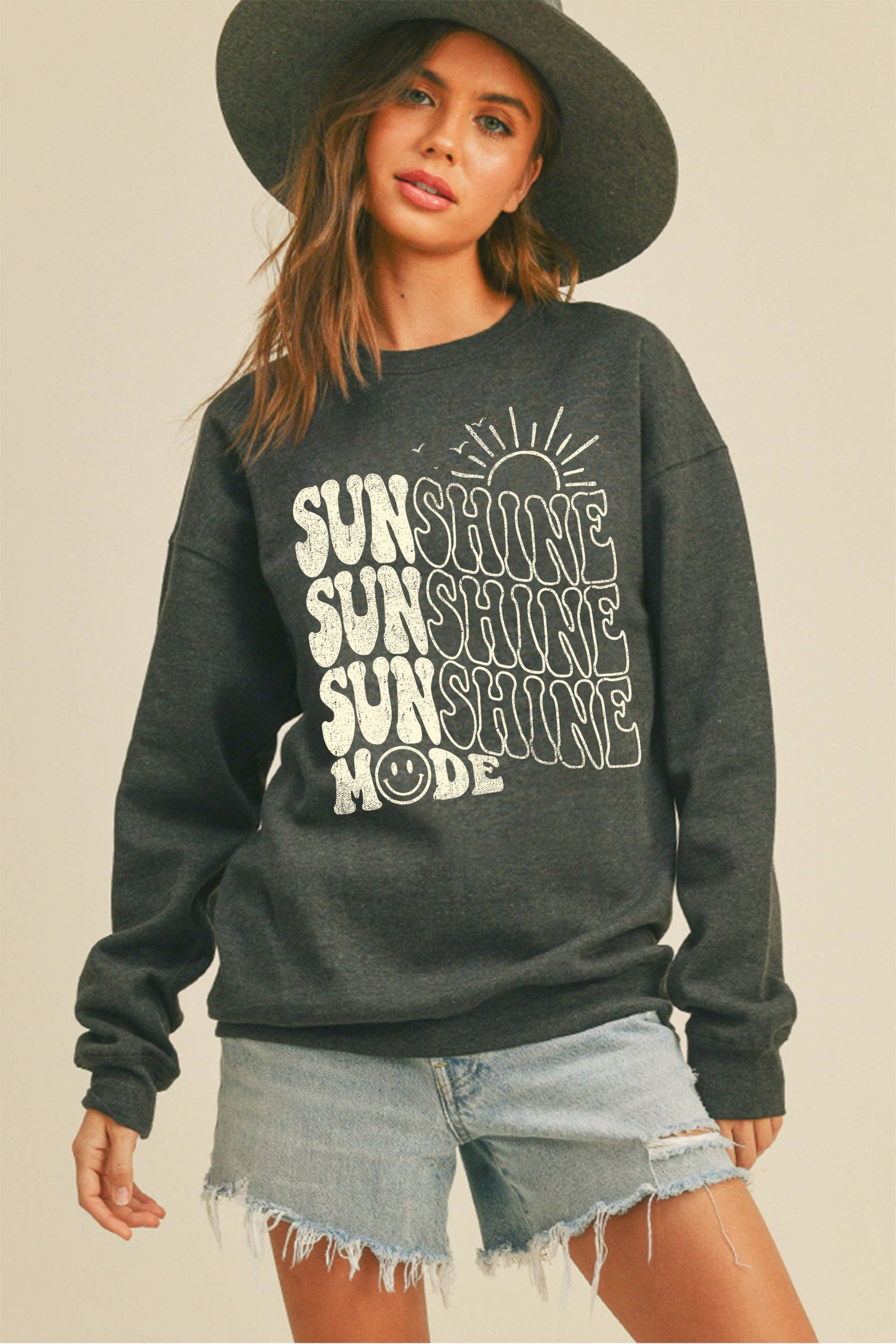 Sunshine Mode Graphic Sweatshirt: LIGHT HEATHER GREY / M