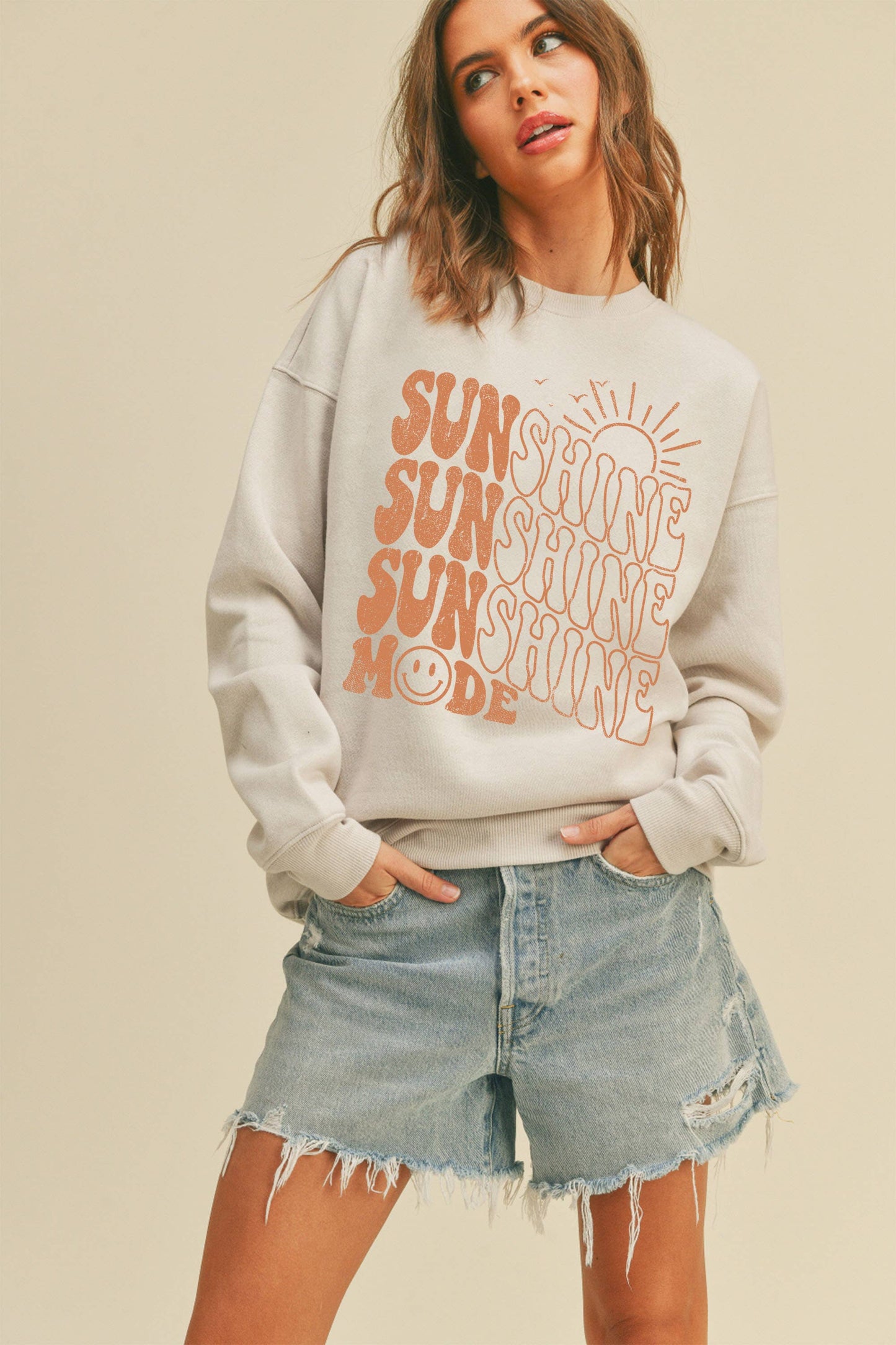 Sunshine Mode Graphic Sweatshirt: LIGHT HEATHER GREY / L